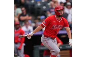 Angels’ Nolan Schanuel Aims to Boost Bat Speed in 2026