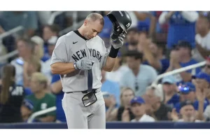 Matt Holliday Doubts Paul Goldschmidt’s Fit with Cardinals