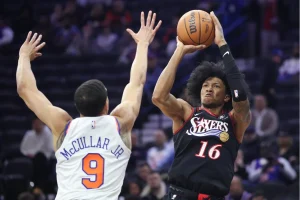 Hawks Eye Third Straight Win Over Injury-Hit Sixers Tonight