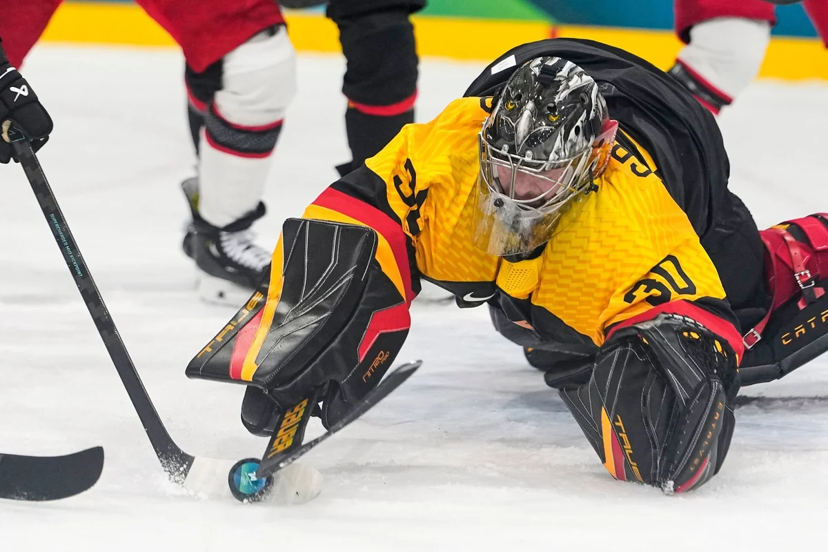 Philipp Grubauer