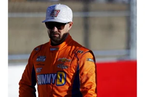 Ricky Stenhouse Jr. Aims for Daytona 500 Repeat Win
