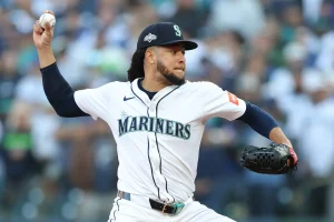 Ronny Mauricio Steals Spotlight with Swift Spring Debut