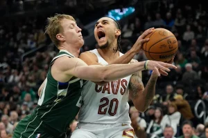 Ryan Rollins Fantasy Must-Start to Keep Bucks Afloat This Weekend