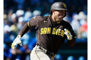 San Diego Padres Dominate Royals 10-3 in Spring Training Win