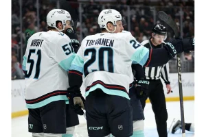 Seattle Kraken vs Canucks: Watch Black Hockey Night Live
