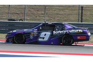 Shane van Gisbergen Edges Austin Hill for COTA Win