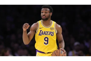 South Bay Lakers’ Depth Sparks Fourth Quarter Comeback Win