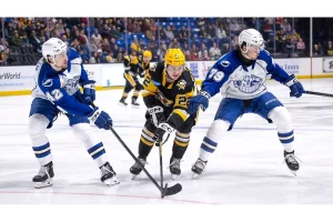 Syracuse Crunch Eyes 8th Straight Win vs. Charlotte Checkers