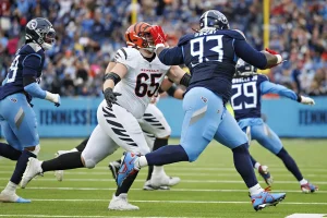 Jets Land T’Vondre Sweat in Shocking Titans Trade Swap