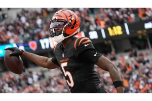 Tee Higgins and Ja’Marr Chase Recruit Maxx Crosby for Bengals Defense