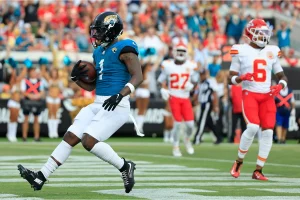 Top 3 Travis Etienne Free Agent Destinations After Career Year