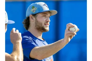 Blue Jays Strategize Trey Yesavage’s Workload for 2026 Season