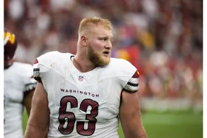 Commanders Cut Former Pro Bowl Center Tyler Biadasz
