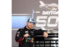 Tyler Reddick Hits 10 NASCAR Wins with Back-to-Back Victories