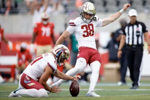 UFL Bans Tush Push After NFL Vote Fails to Pass