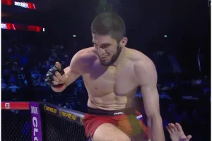 Usman Nurmagomedov Snaps Alfie Davis’ Streak with Choke