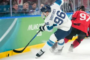 Jets’ Vladislav Namestnikov Injury Update After Collision