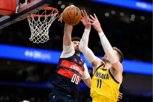 Hawks Aim for Third Straight Win Over Struggling Wizards
