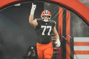 Wyatt Teller Confirms He’s Leaving Browns in 2026