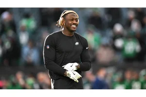 Pro Bowl WR Slams Eagles’ Shockingly High AJ Brown Trade Price