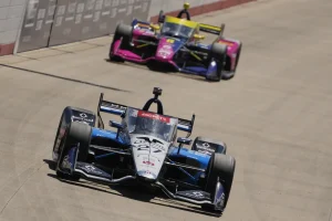 Alex Palou’s Shocking Phoenix Crash Shakes IndyCar Standings