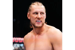 Alexander Volkov Signs for UFC Title Eliminator in May