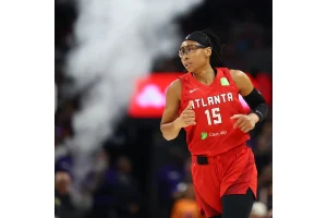 Allisha Gray’s Challenge Wins Match WNBA Salary, Spotlight Pay Gap