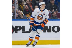 Anders Lee’s Last-Second Goal Seals Islanders’ 5th Win