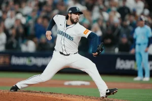 How Andrés Muñoz Thrives by Seeking Veteran Advice