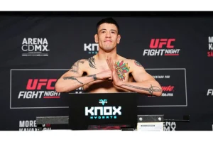 Lone’er Kavanagh Shocks Brandon Moreno in Huge UFC Upset