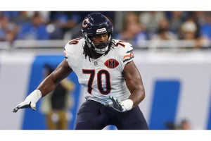 Braxton Jones Returns to Bears: What It Means for 2026 Starter