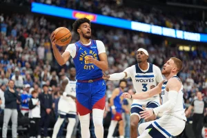 Cameron Johnson Breaks Down After Scoreless Game vs. Wolves