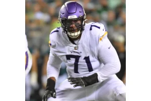 Vikings Restructure Jefferson & Darrisaw Contracts to Clear Cap