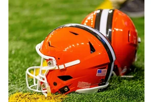 Cleveland Browns Land Quincy Williams in Surprise Linebacker Deal
