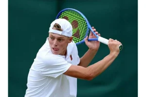 Cruz Hewitt Caught in UAE Air Strike Chaos on Tennis Court