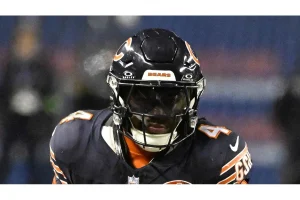 D’Andre Swift Faces Uncertain Future with Bears in 2026