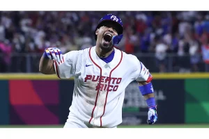 Darell Hernaiz’s Walk-Off Homer Clinches WBC Win for Puerto Rico