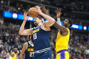 Lakers Weigh Bench Move Amid Deandre Ayton Locker Room Drama
