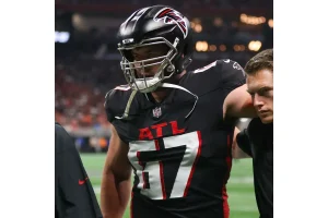 Bears’ Pro Bowl Center Drew Dalman Shocks with Early Retirement