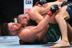 Dricus du Plessis Calls Out Kamaru Usman After Fight Snub