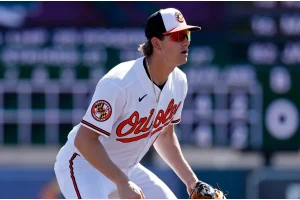 Dylan Beavers vs Justin Crawford: Who’s 2026 Fantasy Pick?
