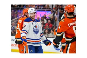 Edmonton Oilers Place Andrew Mangiapane on Waivers Ahead of Deadline