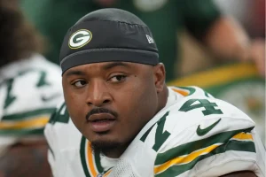 Browns Set to Sign Elgton Jenkins in $24M Deal