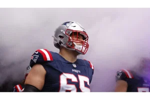 Garrett Bradbury Trade Sparks Huge Darnell Wright Bears Extension