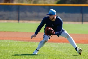 Rays’ Gavin Lux Shows Strong Progress in Spring Training