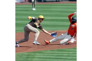 Germán Márquez Struggles Early in Cactus League Debut