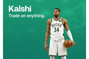 Giannis Antetokounmpo Sees Future Star in Jalen Johnson