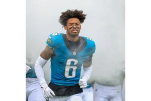 Giants Sign Greg Newsome II in $10M NFL Free Agency Deal