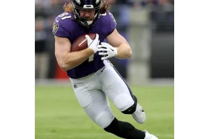 Hayden Hurst Officially Retires After 7 NFL Seasons