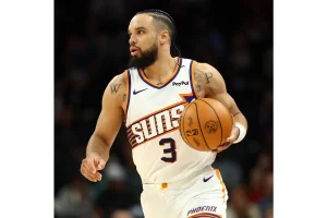 Haywood Highsmith Logs 21 Minutes in Season Debut Win